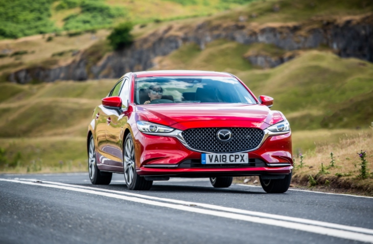 Mazda được vinh danh là nhà sản xuất ô tô đáng tin cậy nhất năm 2020
